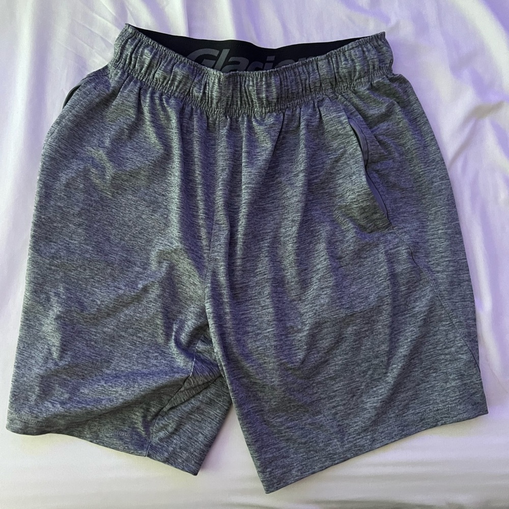 Mens Gray Glacier Shorts Size Medium, Barely Used